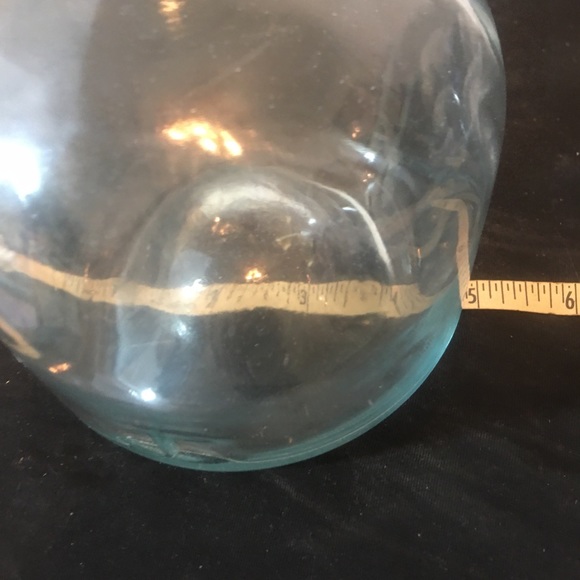 Vtg Wine Carafe Clear Glass Vase 7” Tall 5” Wide - Picture 5 of 7